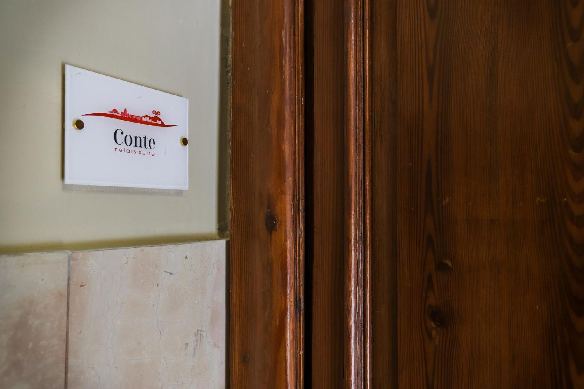 Conte Relais Suite Νάπολη Εξωτερικό φωτογραφία