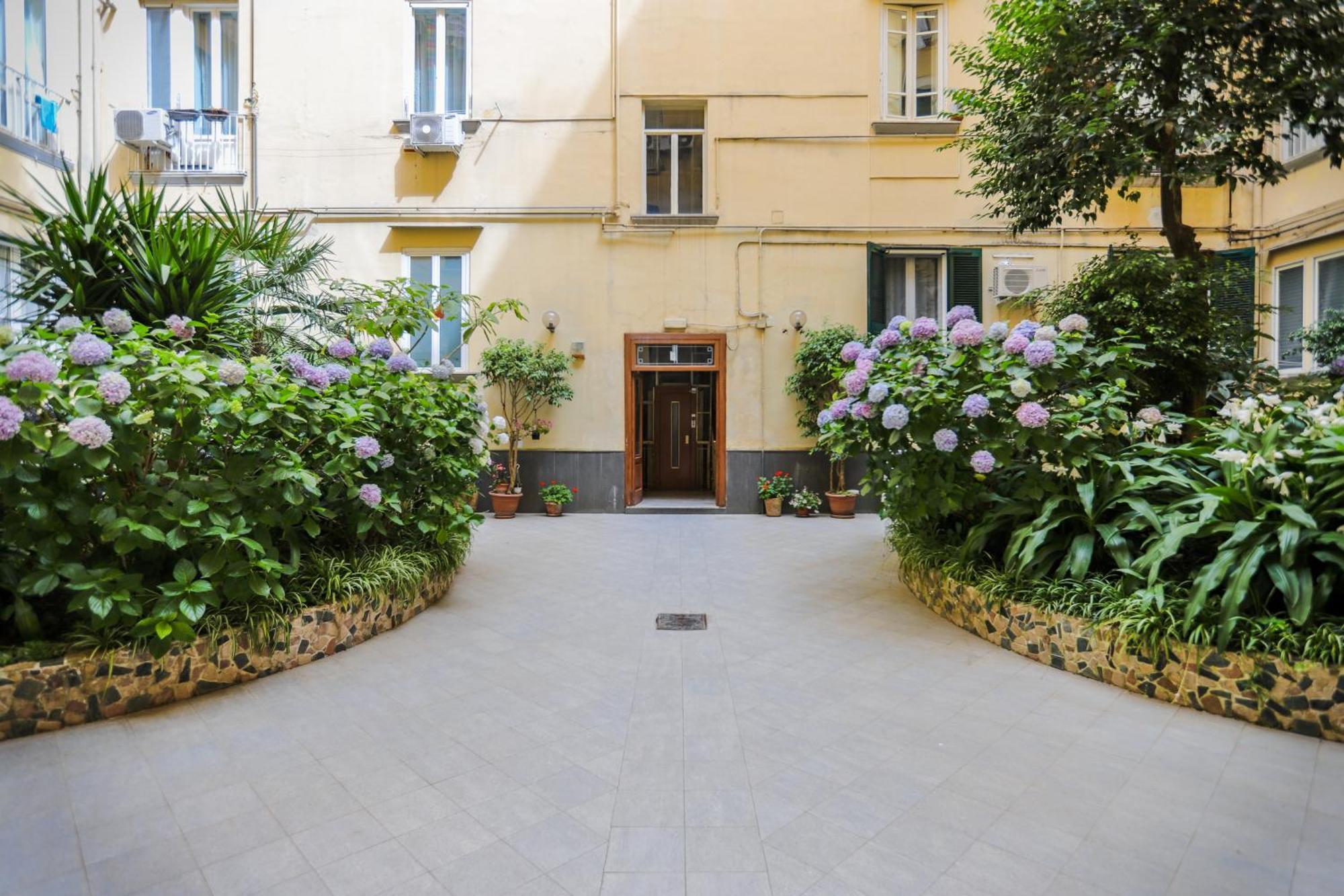 Conte Relais Suite Νάπολη Εξωτερικό φωτογραφία